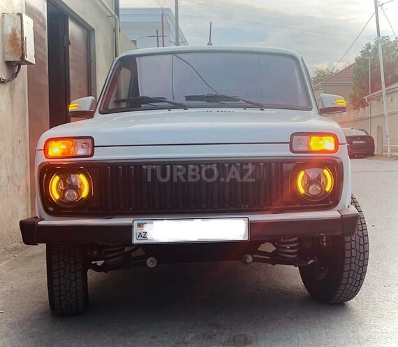 LADA (VAZ) Niva-3