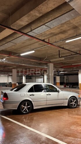 Mercedes C 240 2000, 400,000 km - 2.4 l - Bakı