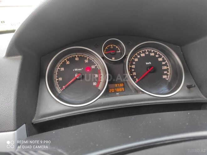 Opel Astra-13