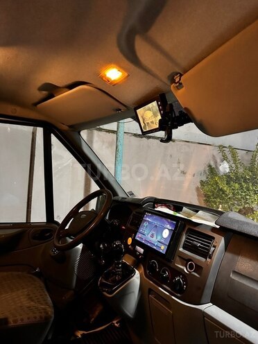 Ford Transit-2