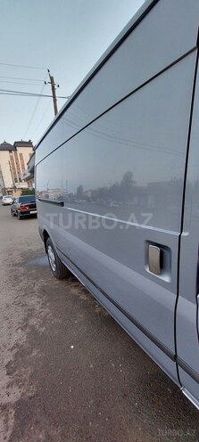 Ford Transit-20