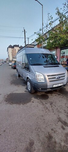 Ford Transit-1