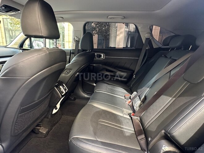 Kia Sorento-8