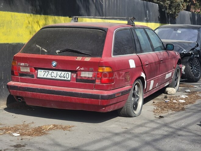 BMW 520-1
