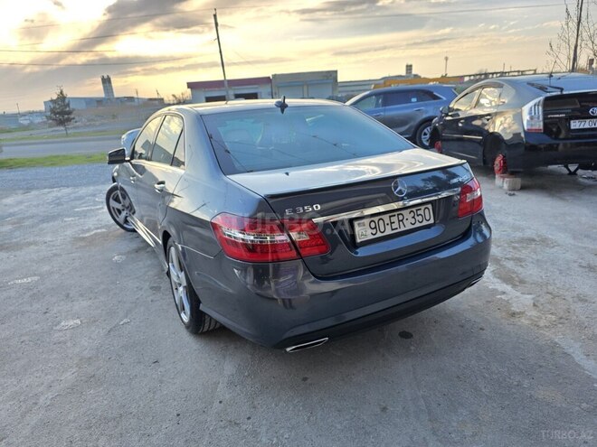 Mercedes E 350 4MATIC 2011, 177,000 km - 3.5 л - Bakı