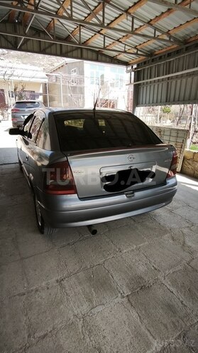 Opel Astra-7