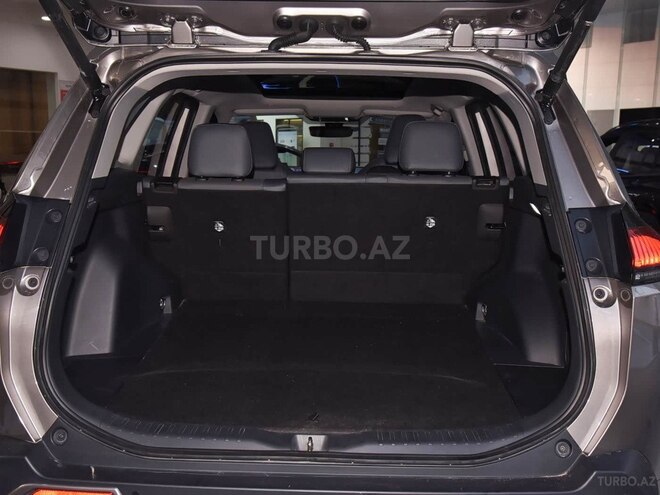 Toyota RAV4-28