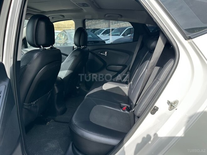 Hyundai ix35-11