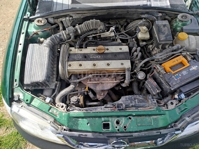 Opel Vectra-2