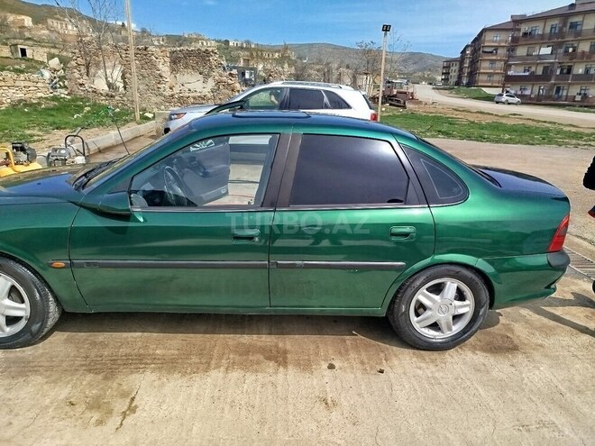 Opel Vectra-6