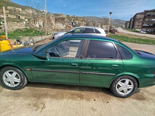 Opel Vectra-5