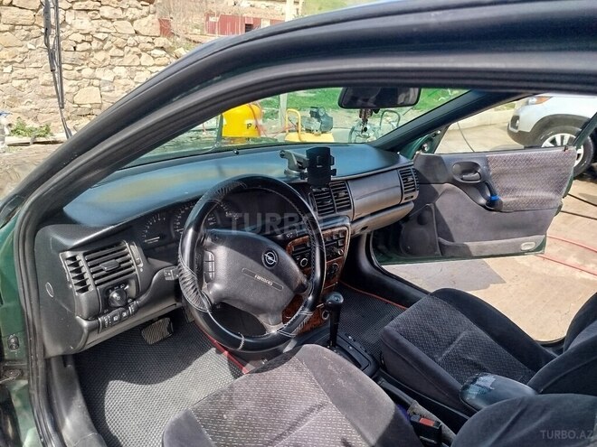 Opel Vectra-7