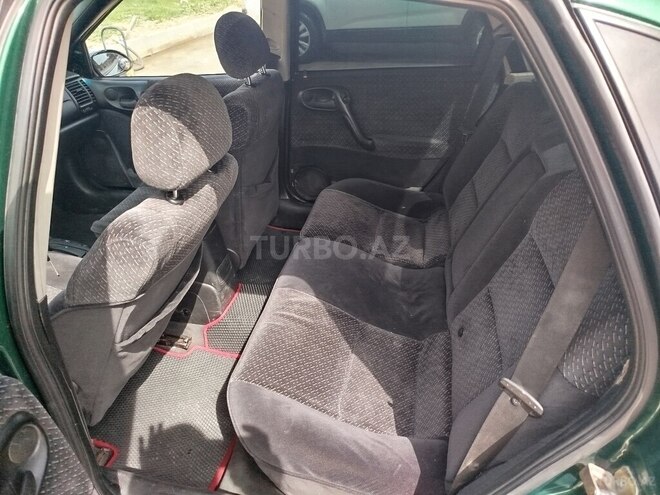 Opel Vectra-11