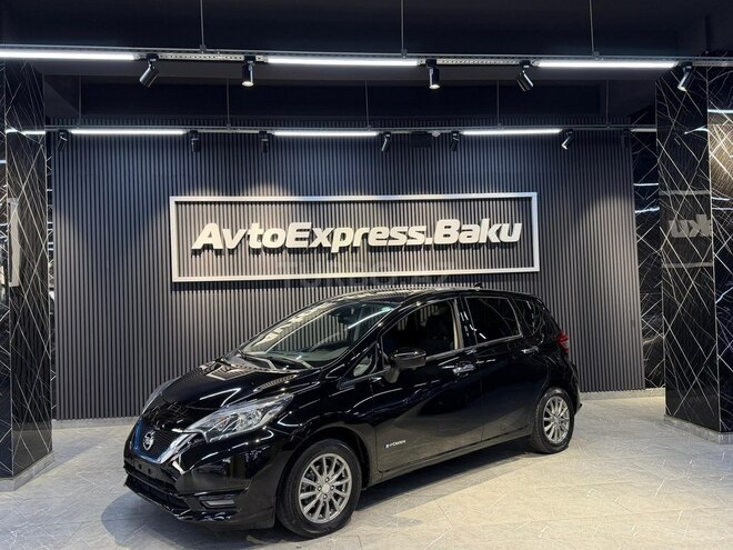 Nissan Note-1
