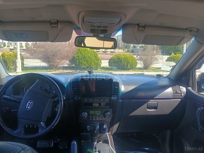 Kia Sorento-4