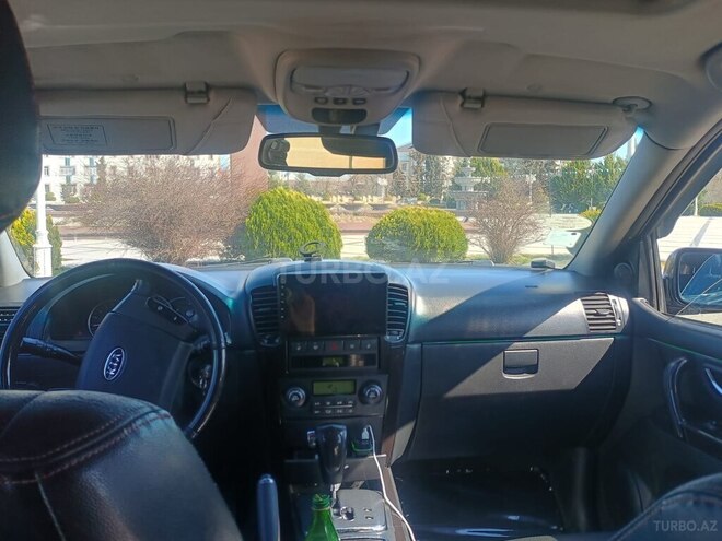 Kia Sorento-8