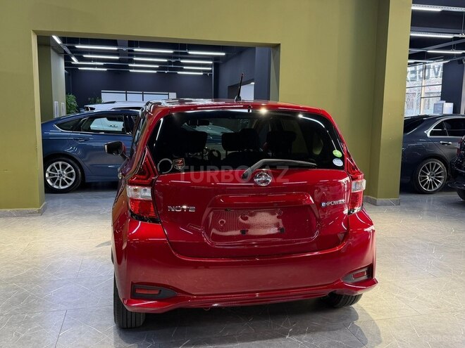 Nissan Note-10