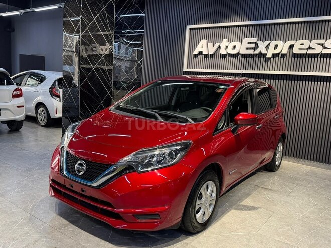 Nissan Note-4