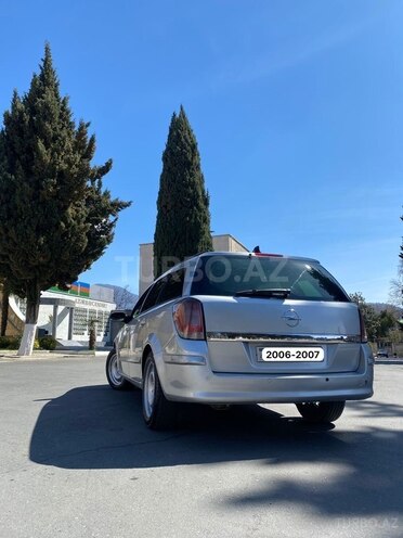 Opel Astra-8