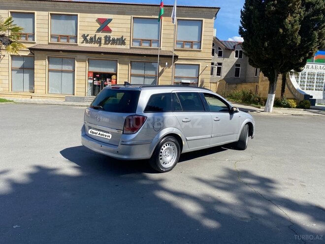 Opel Astra-10