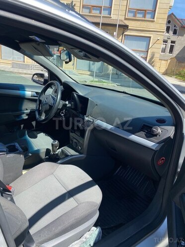 Opel Astra-9