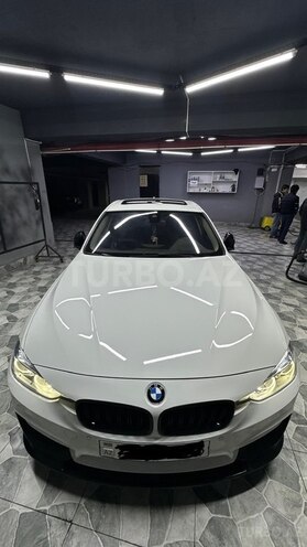 BMW 320d-4