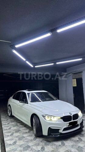 BMW 320d-3