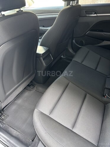Hyundai Elantra 2017, 160,188 km - 2.0 l - Bakı