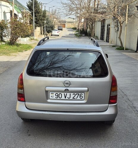 Opel Astra-2