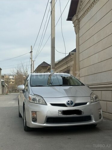Toyota Prius-1