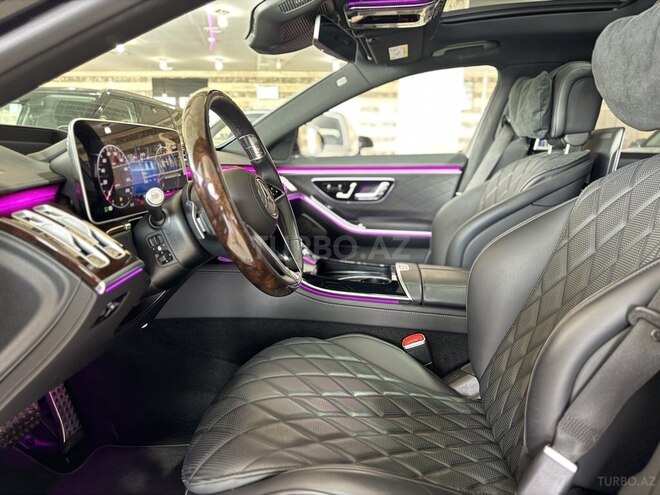Mercedes S 500 4MATIC-13
