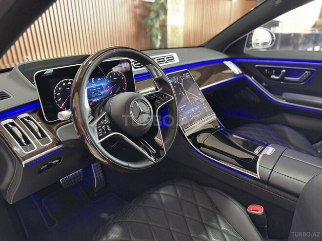 Mercedes S 500 4MATIC-12