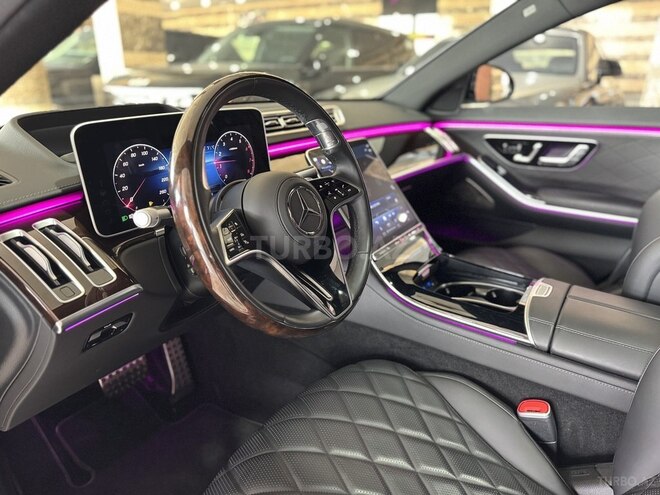 Mercedes S 500 4MATIC-11