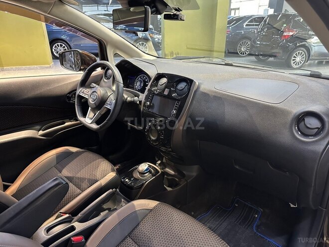 Nissan Note-16