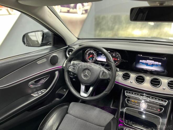 Mercedes E 220 d-13