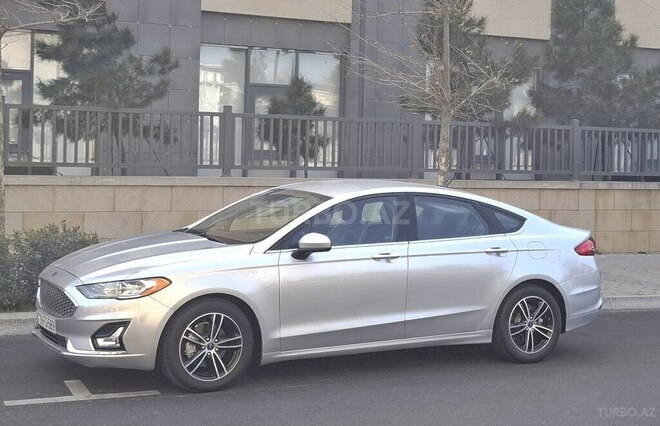 Ford Fusion (North America)-6