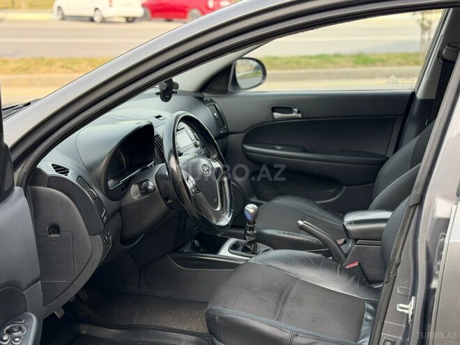 Hyundai i30-2