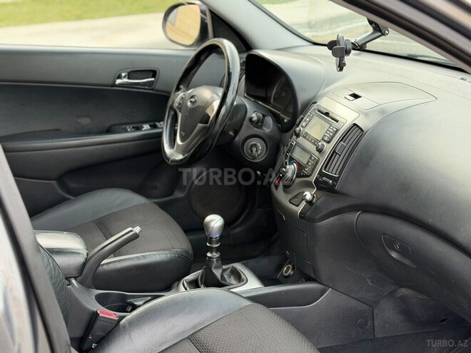 Hyundai i30-8