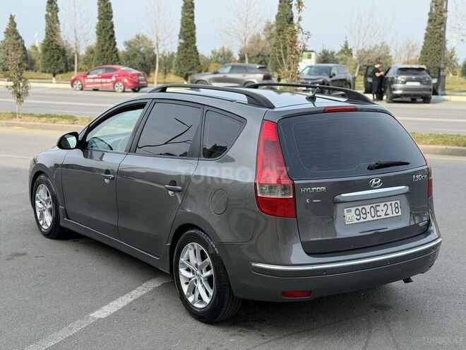 Hyundai i30-12
