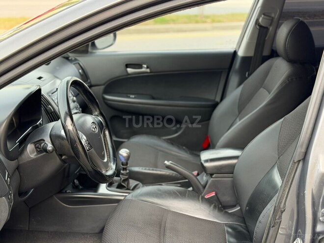 Hyundai i30-10