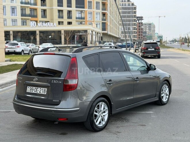 Hyundai i30-11
