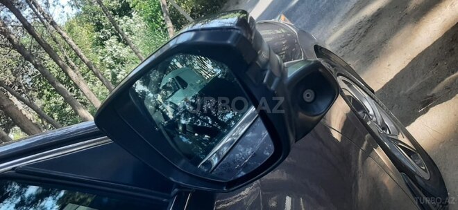 Honda Insight-7