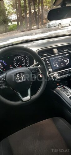 Honda Insight-6