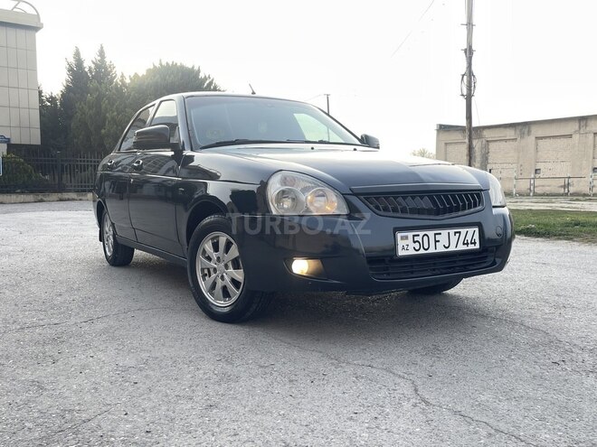 LADA (VAZ) Priora-10