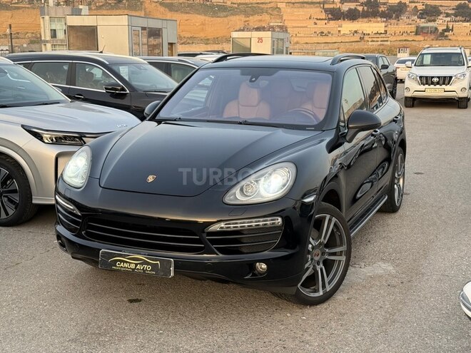 Porsche Cayenne-4