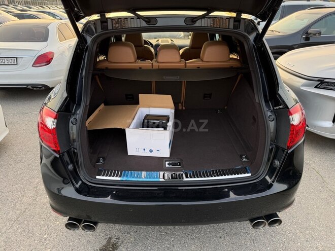 Porsche Cayenne-19