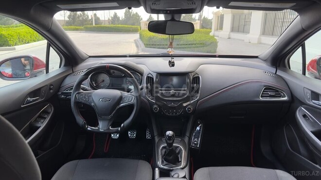Chevrolet Cruze-9