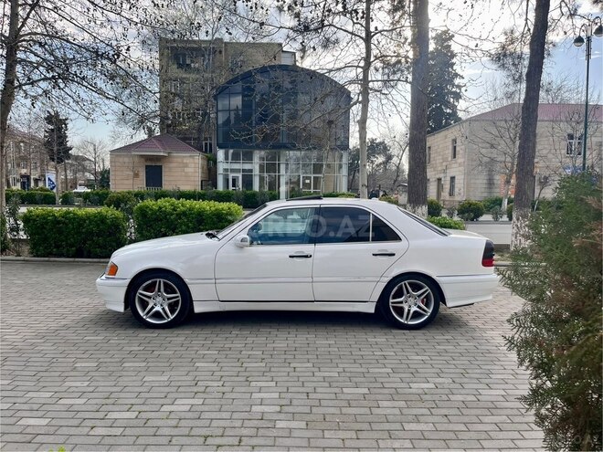 Mercedes C 230 2000, 315,000 km - 2.3 l - İmişli
