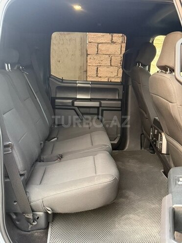 Ford F-150-21