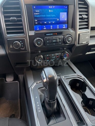 Ford F-150-14